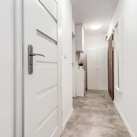 Apartamento Pokoje Gdansk Zabianka - Bitwy Oliwskiej 15 Exterior foto