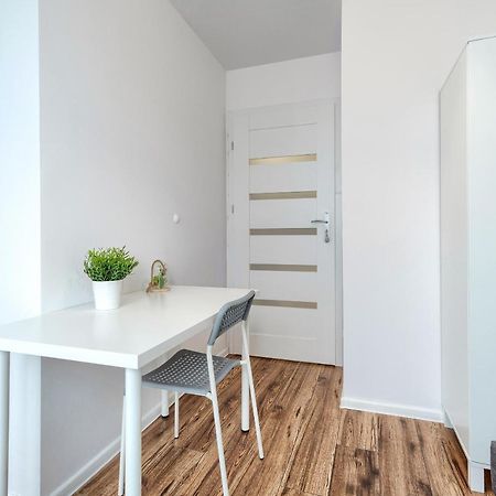Apartamento Pokoje Gdansk Zabianka - Bitwy Oliwskiej 15 Exterior foto