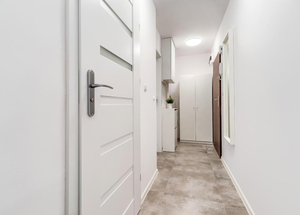 Apartamento Pokoje Gdansk Zabianka - Bitwy Oliwskiej 15 Exterior foto