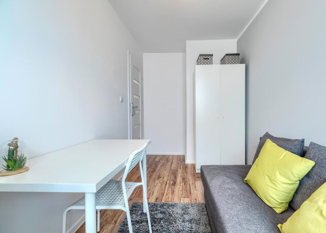 Apartamento Pokoje Gdansk Zabianka - Bitwy Oliwskiej 15 Exterior foto